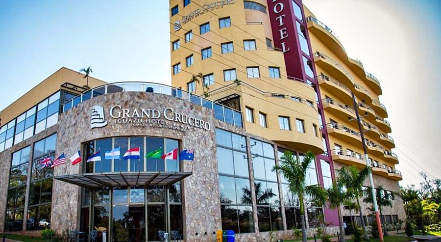 Grand Crucero Hotel Пуерто Игуасу Екстериор снимка